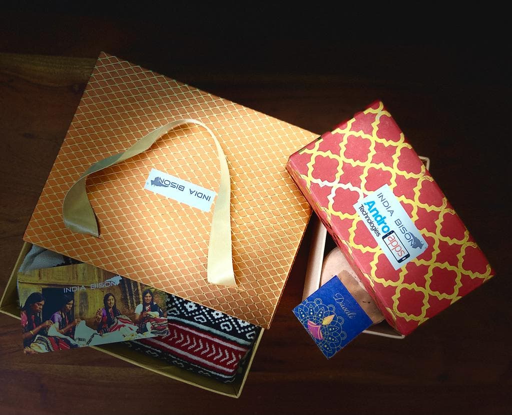 Sustainable gifting collection — piece 04
