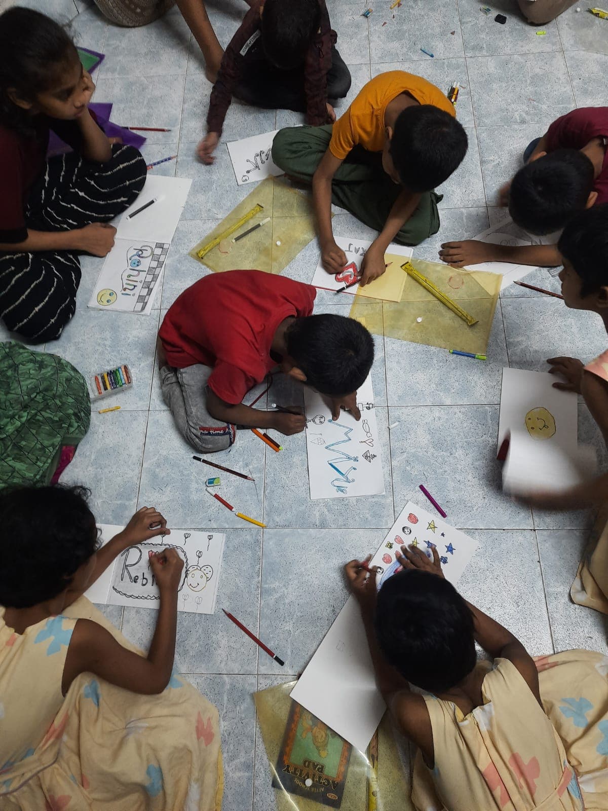 Creative workshop with NGO children — moment 01